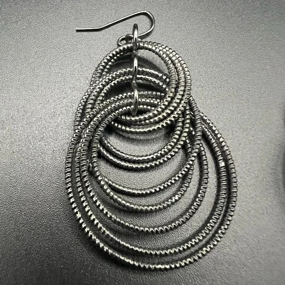 Lia Sophia Voltage Earrings in Black Textured Glam Dangle Statement - Picture 2 of 3